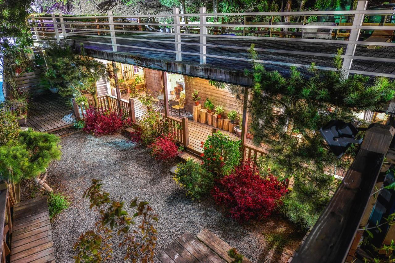 Home Box Ren'ai Exterior foto